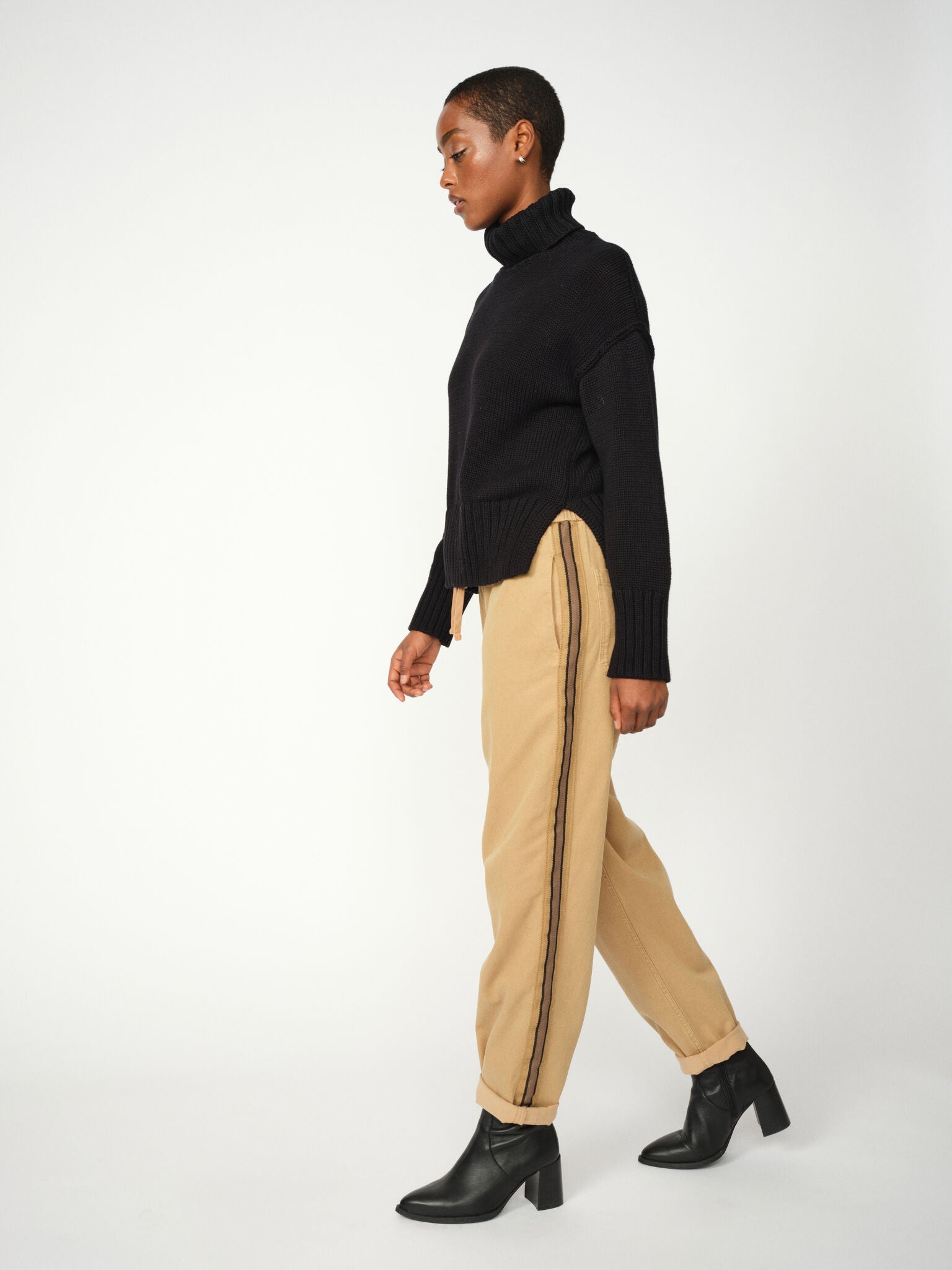 Modelshot / True Camel / Detail